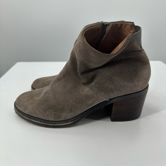 Gentle Souls Slouchy Booties Brown Suede Zipper Chunky Heel Womens 9 - Picture 3 of 9